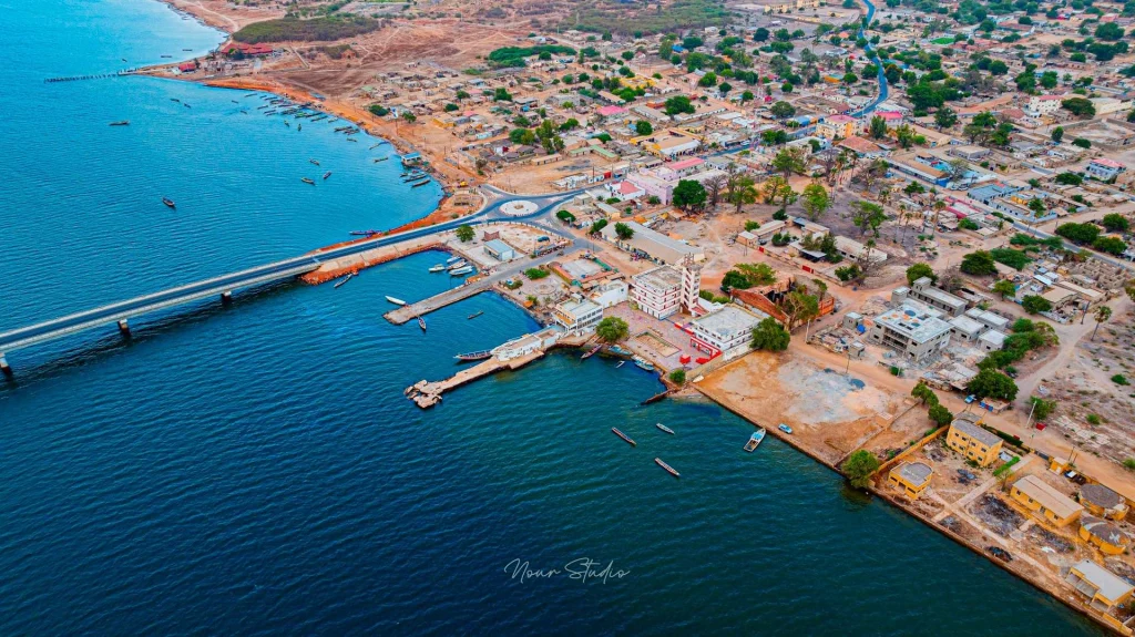 Foundiougne et le pont Nelson Mandela
